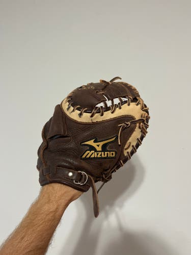 Mizuno franchise 33.5 catchers mitt baseball glove