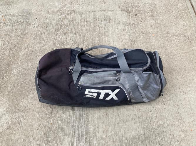 Used STX Challenger Carry Bag