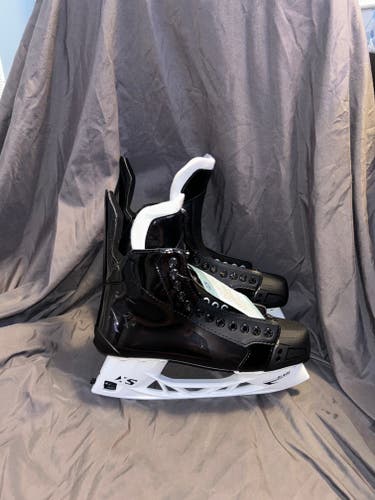 New Senior CCM Jetspeed FT670 Hockey Skates Wide Width 11.5