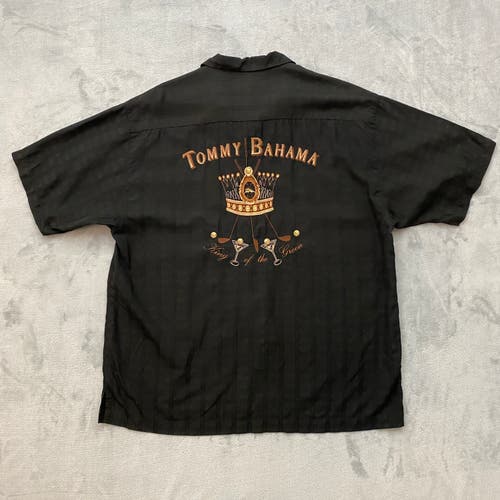 Tommy Bahama Silk Hawaiian Shirt Men Large Embroidered KING OF THE GREEN Golf