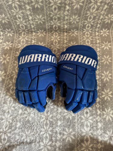 Used Warrior Covert QRE30 Gloves 12"