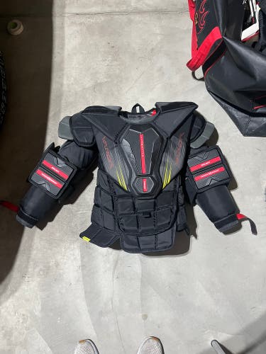 Bauer Hy2rlite Goalie Chest protector