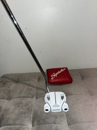 BRAND NEW Taylormade 2024 Spider Ghost Putter, 35” RH Double Bend, Face-Balanced w/ Putter Cover