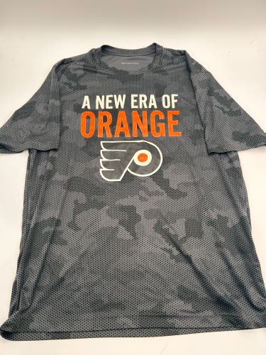 Philadelphia Flyers Team Issued Large Black Used Men's  Shirt