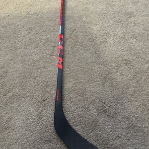 New Intermediate CCM Left Hand P29 55 Flex JetSpeed Team Hockey Stick