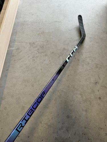 Like New NHL Senior CCM Left Hand P29 75 Flex Pro Stock RibCor Trigger 8 Pro Hockey Stick Used