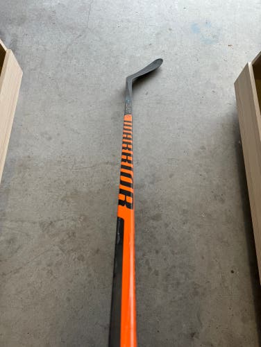 Used Senior Warrior Right Handed W28 Pro Stock Covert QR5 Pro Hockey Stick