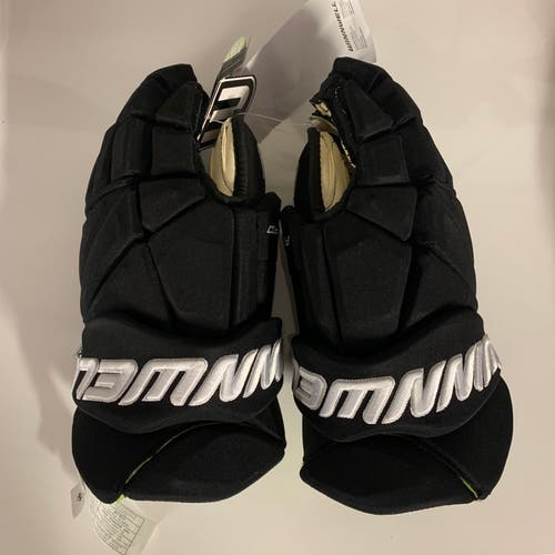 NEW - Winnwell Hockey Gloves (Black)