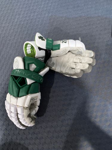 Clover Lacrosse Gloves