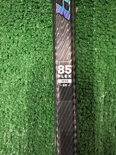 Warrior Super Novium Left Hand Hockey Stick | Senior 85 Flex