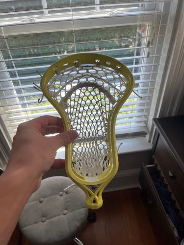 Used  Strung Mirage 2.0 Head