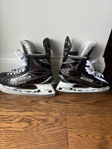 Used Senior Bauer Regular Width  Pro Stock 9 Supreme 1S Pro Hockey Skates