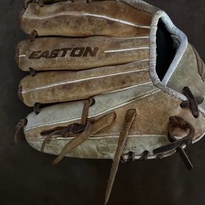 Used  Infield 11" X series Baseball Glove