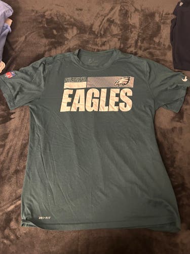 Nike Eagles T-Shirt