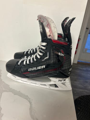 *Pro Stock* Bauer Supreme MACH Hockey Skates | Size 8.5 | Fit 2
