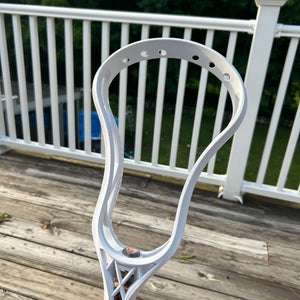 New Signature Unstrung Contract Head