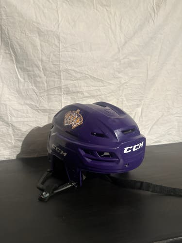 Kings CCM purple Helmet Medium