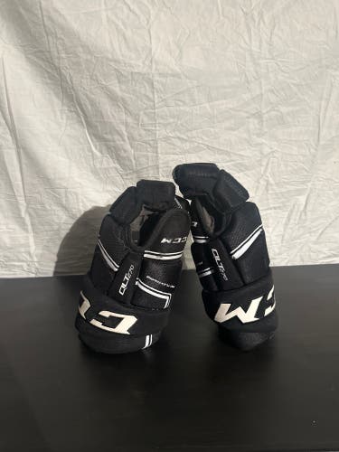CCM black QLT gloves