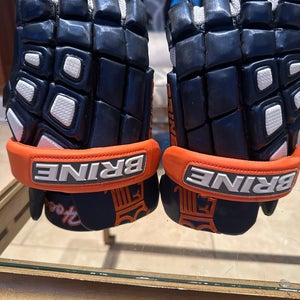 Brand new Virginia Brine Aero Shield Gloves