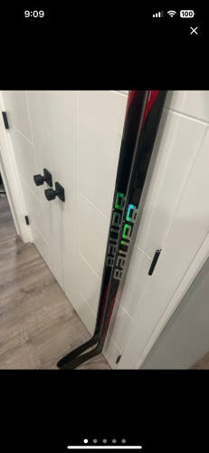 *Combo* Bauer Nexus Nexus Sync RH | Large Bauer Compression Shirt