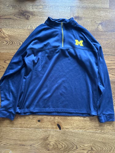 University Of Michigan Blue New XL Champion Sweatshirt