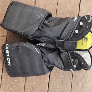 Used Junior Large Easton Synergy EQ20 Hockey Pants