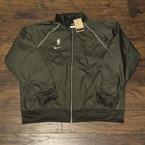 Boston Celtics Nike Travel Team Windbreaker Engineered Jacket Mens Olive XL Rare