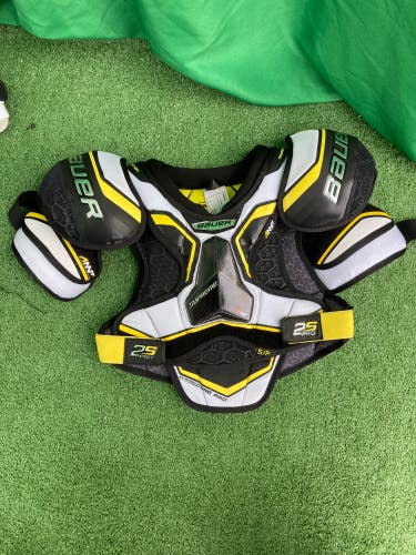 Used Small Junior Bauer Supreme 2S Pro Shoulder Pads