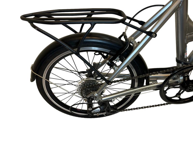 Giant Express Way 折りたたみ自転車 20インチ黒 ジャンク品 Giant Express Way 折りたたみ自転車 20インチ黒 ジャンク品
