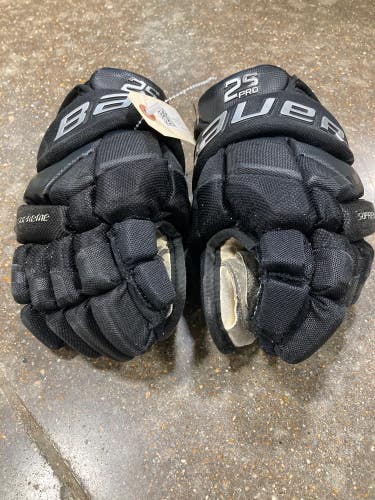 Used Junior Bauer Supreme 2S Pro Gloves 10"
