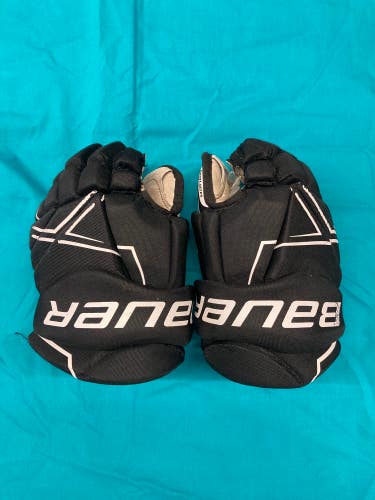 Black Used Junior Bauer MS-1 Gloves 10"