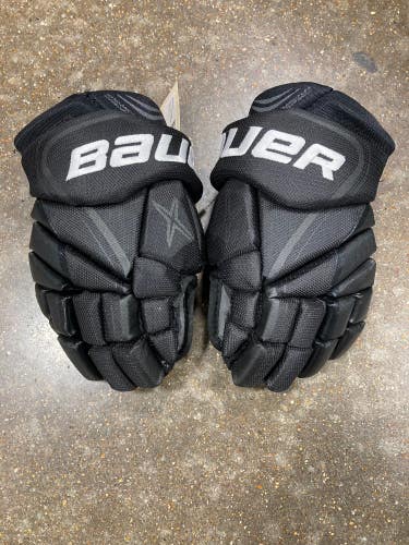 Used Junior Bauer Vapor X800 Lite Gloves 11"