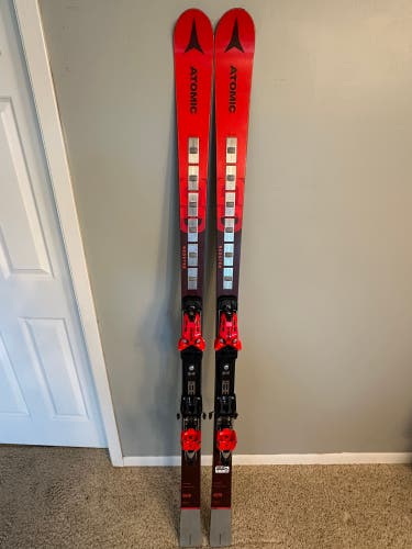 Used 2022 Racing With Bindings Max Din 16 Redster G9 Skis