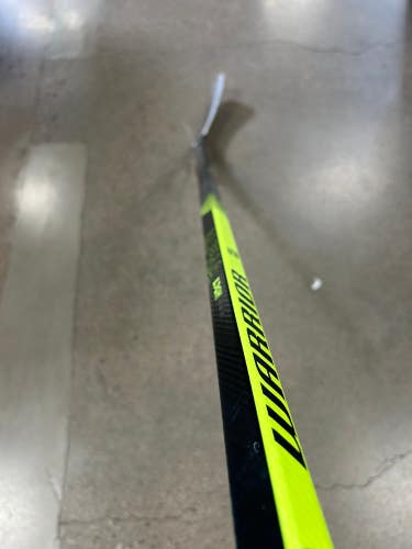 Used Senior Warrior Alpha lx2 max Hockey Stick Right Handed W03