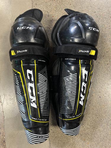 Used Senior CCM Tacks Classic Shin Pads 16"