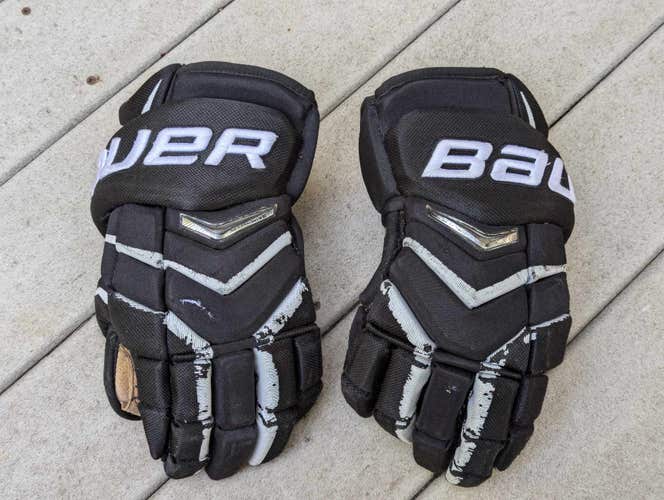 Used Bauer Supreme TotalOne NXG Gloves 15"