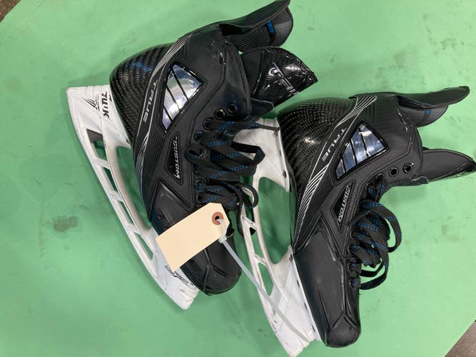 Used Senior True SVH Pro PRO STOCK Hockey Skates Size 9