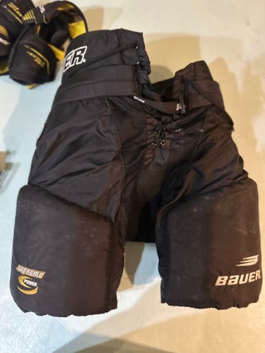 Senior Bauer Supreme 5000 Hockey Pants