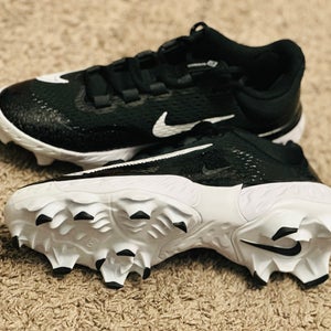 Nike baseball cleats