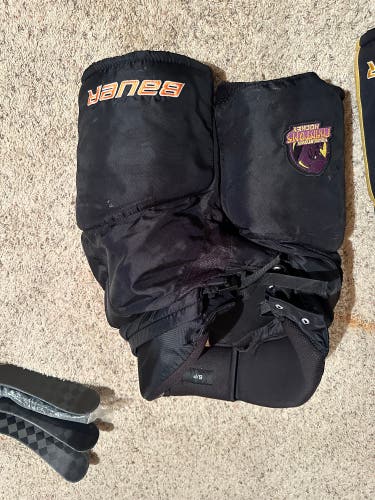 Used Intermediate Bauer Pro Stock Custom Pro Hockey Pants
