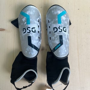 Used DSG Ocala Soccer Shin Guards 7 1/4" A R2 S5 L1