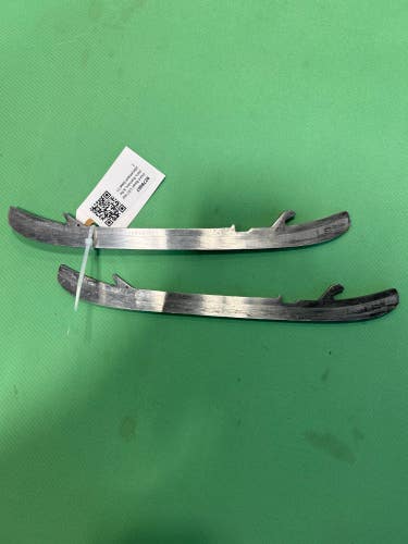 Used Bauer LS2 Holders, Runners, & Replacement Steel 212