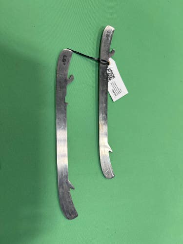 Used Bauer LS2 Holders, Runners, & Replacement Steel 221 mm