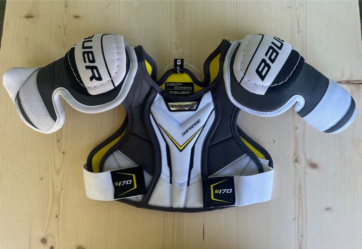 Used Youth Large Bauer Supreme S170 Shoulder Pads C1-2