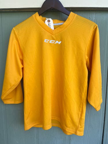 Used S/M Youth CCM Practice Jersey Yellow C1-2