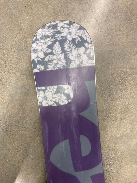 Women's HEAD Spring Snowboard 139cm | SidelineSwap | Buy and Sell