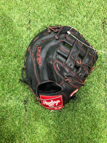 Used Rawlings R9 Right Hand Throw First Base Baseball Glove 12"