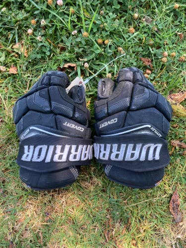 Black Used Junior Warrior Covert QR Edge Gloves 11"