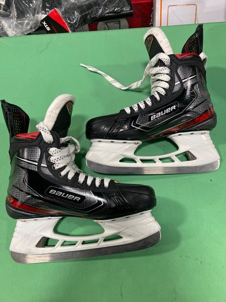 Used Senior Bauer Vapor 2X Hockey Skates Size 7 (Fit:3)
