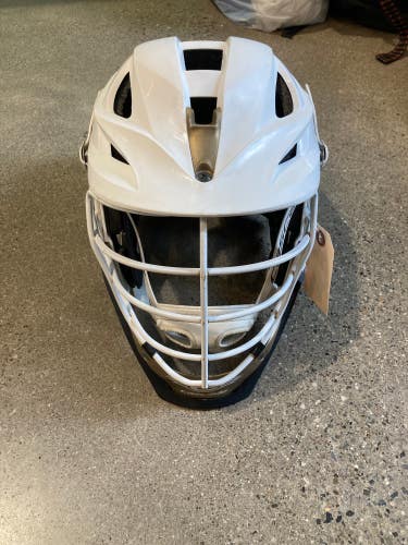 White Used Adult Cascade S Helmet (Medium)